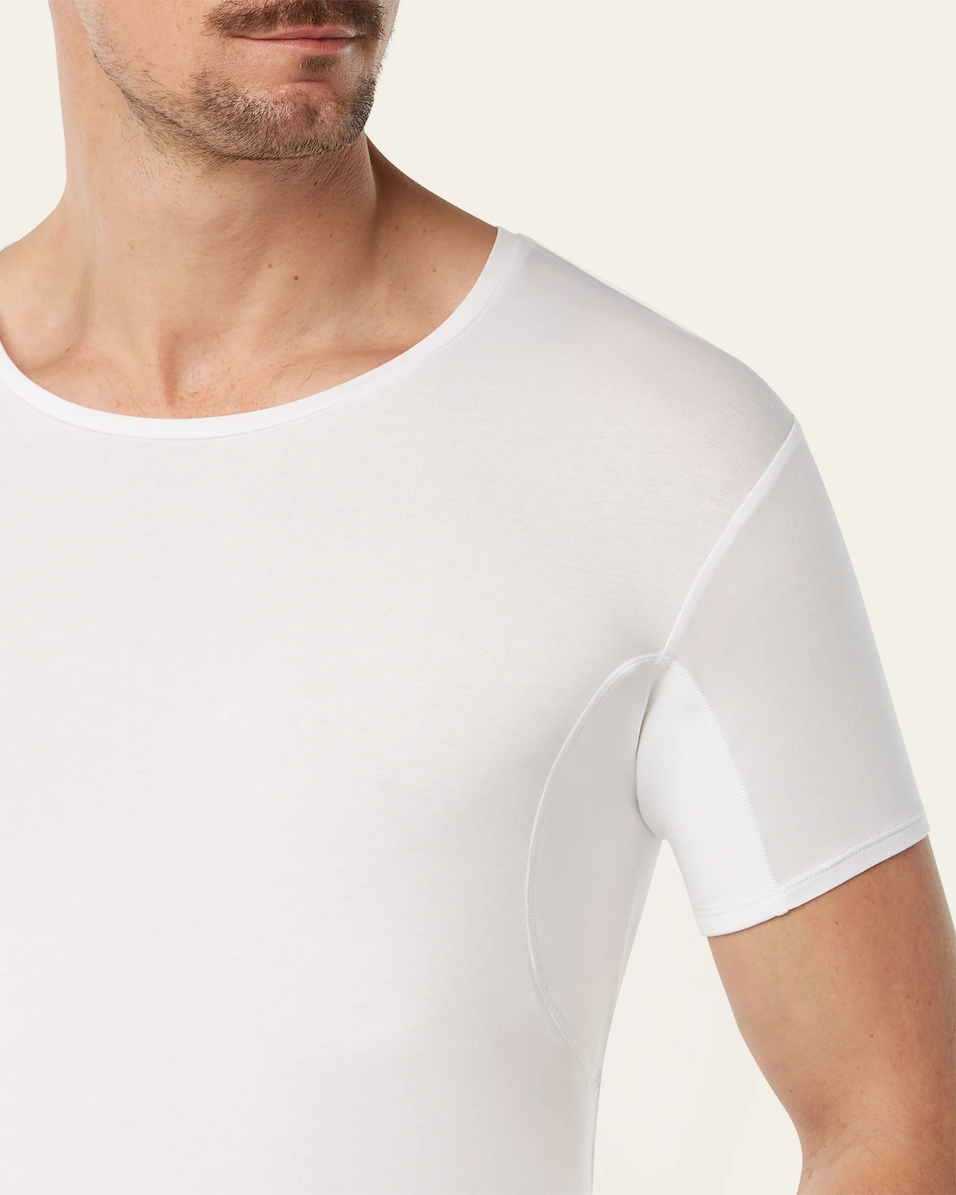 Crewneck undershirt 3-pack bundle - Image 3