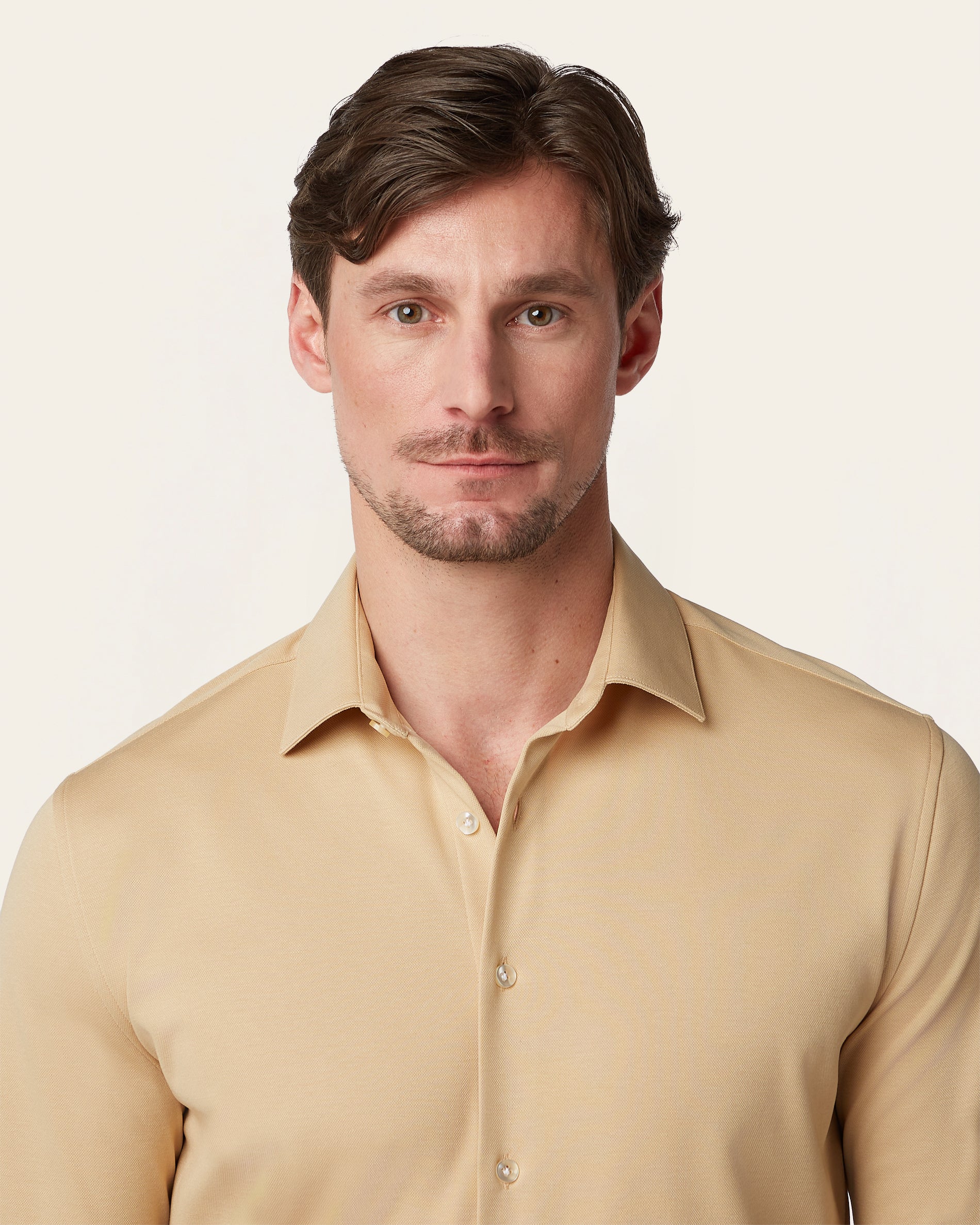 Knitted non-iron shirt Sand - Image 3