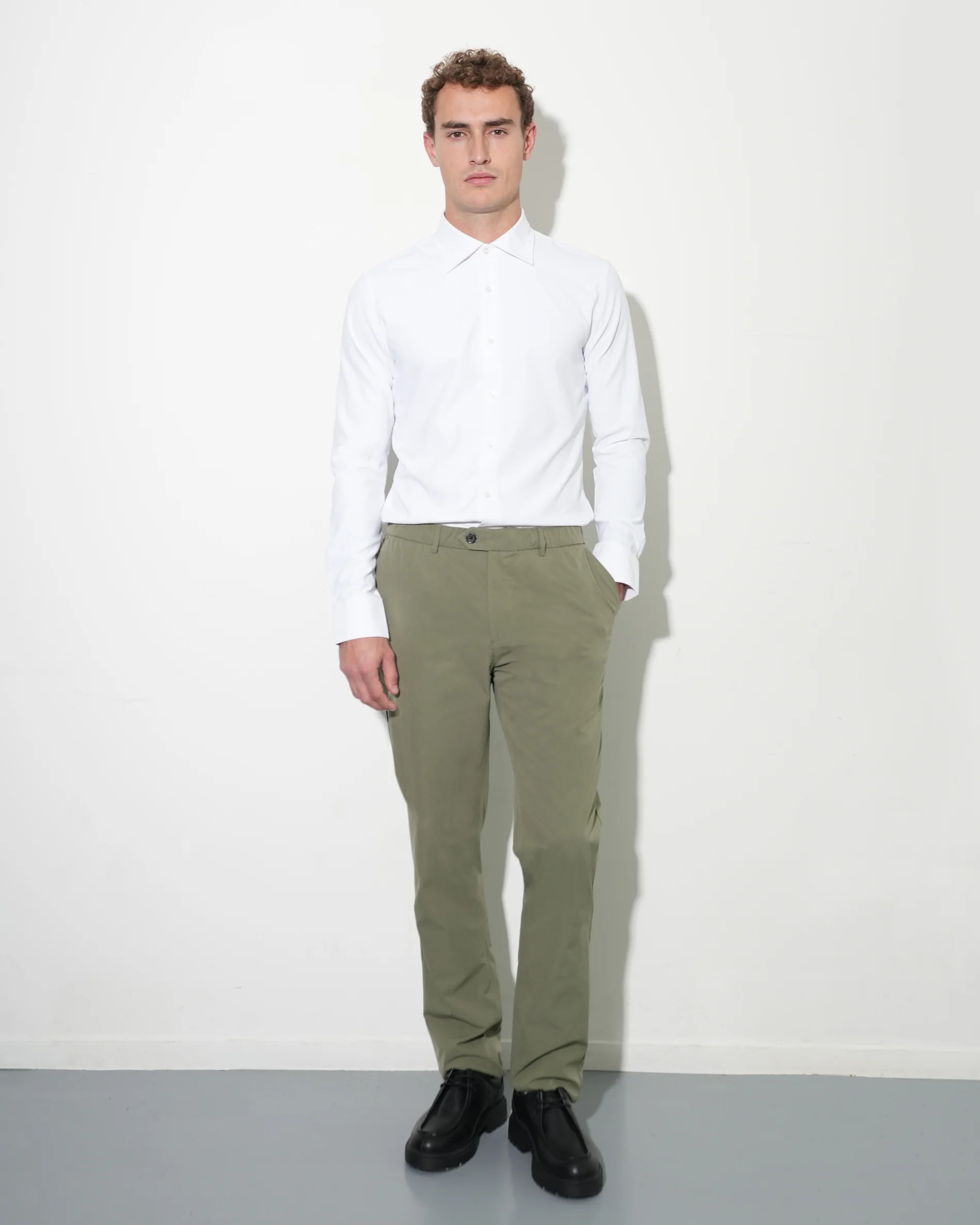 Light-weight pants 2-pack bundle | Olive & Navy - Image 3