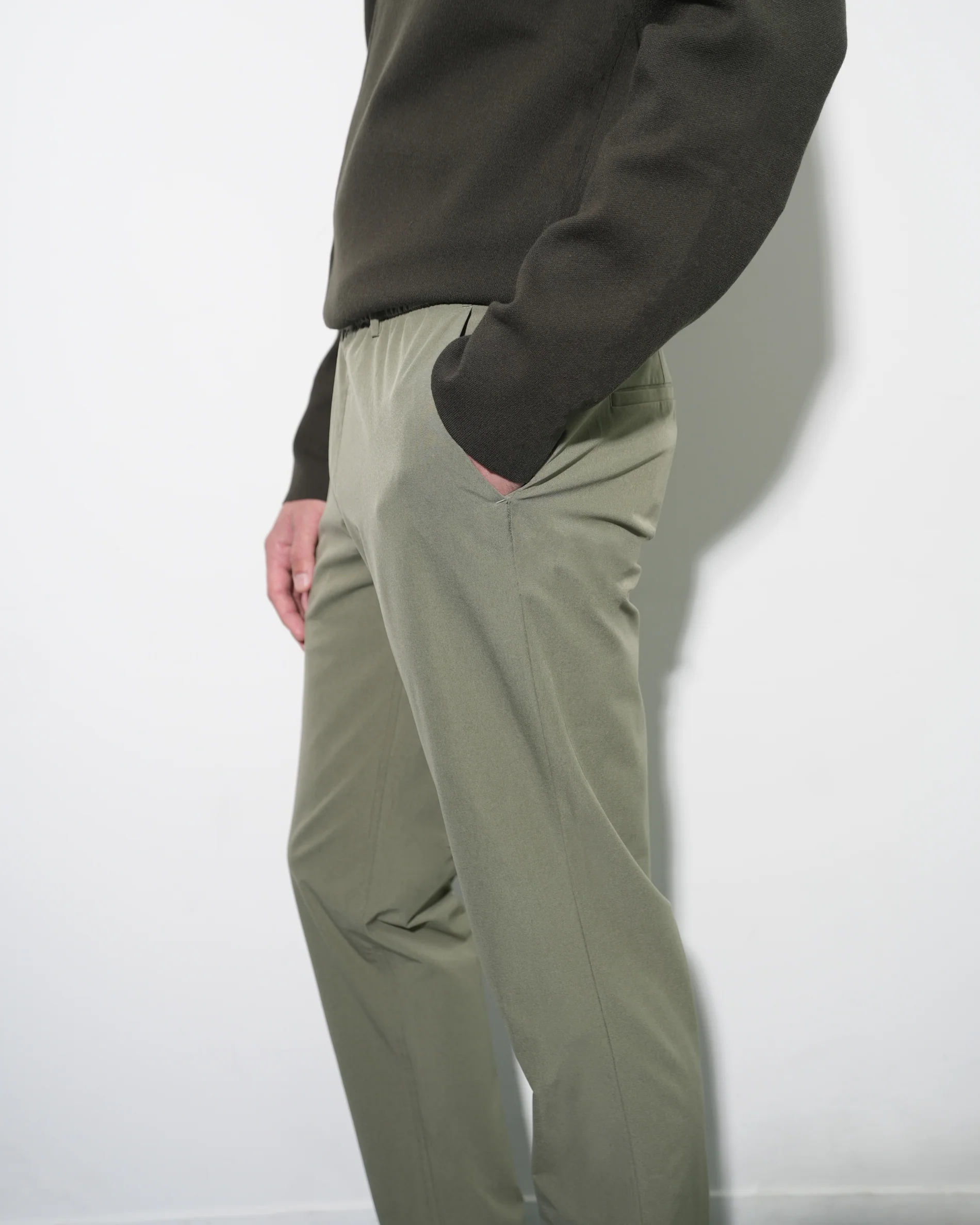 Light-weight pants olive - Image 3