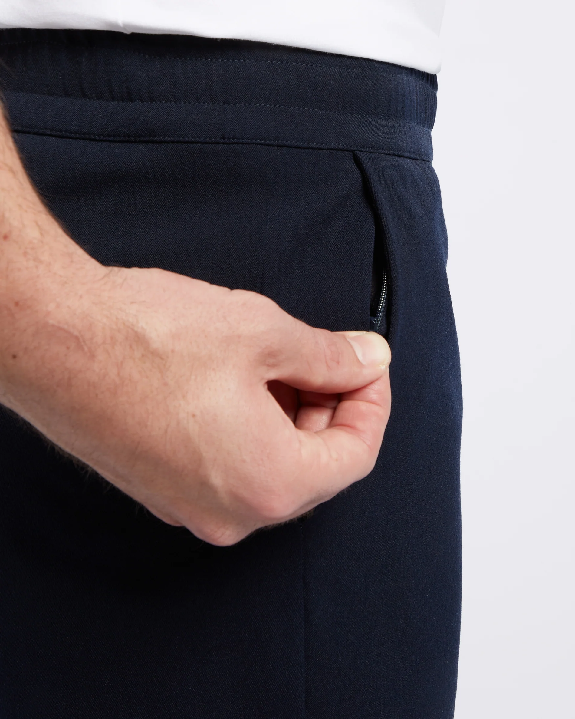 Relaxed Pants Navy - Image 6