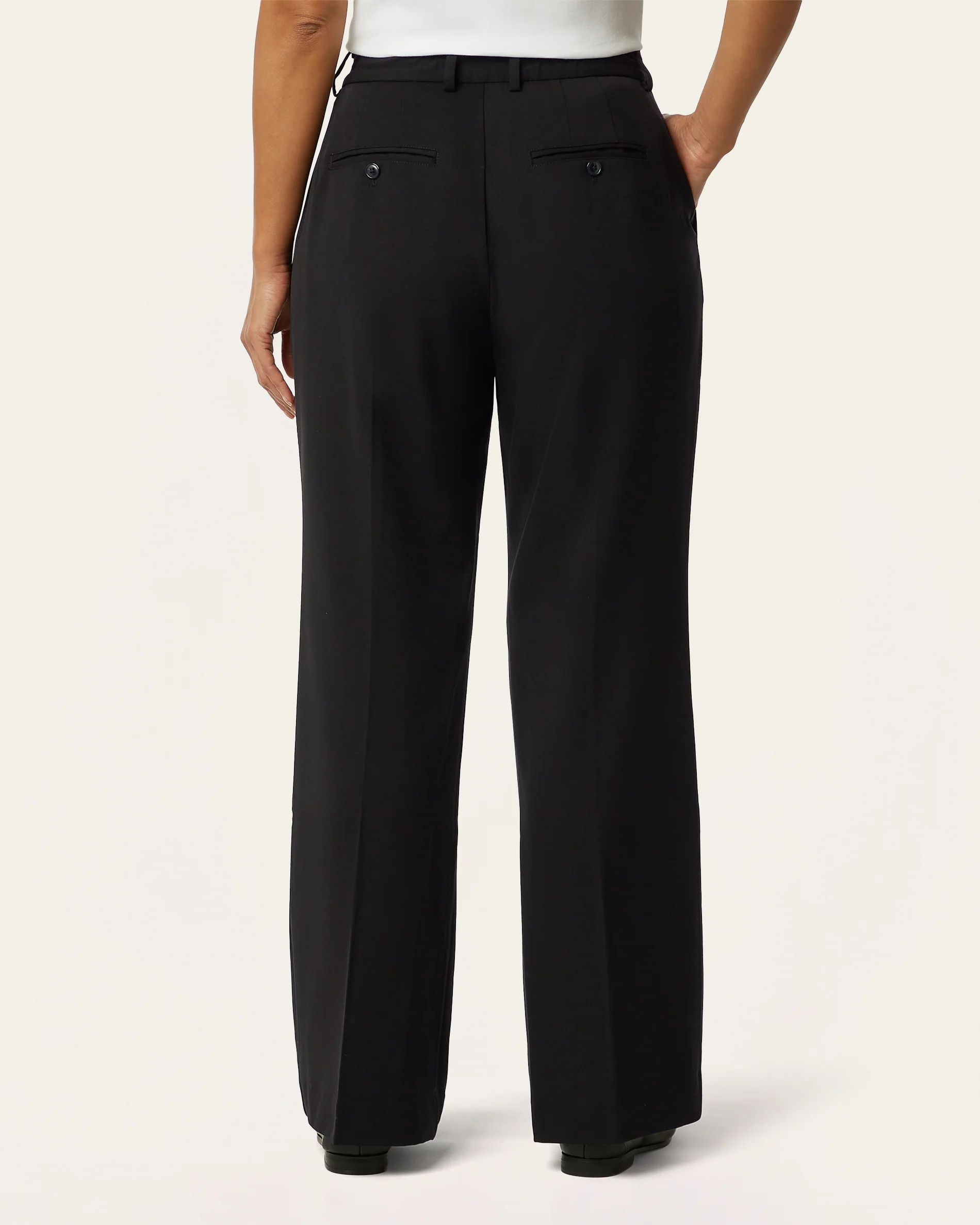 Pleated Signature wide pants - Black - Image 4