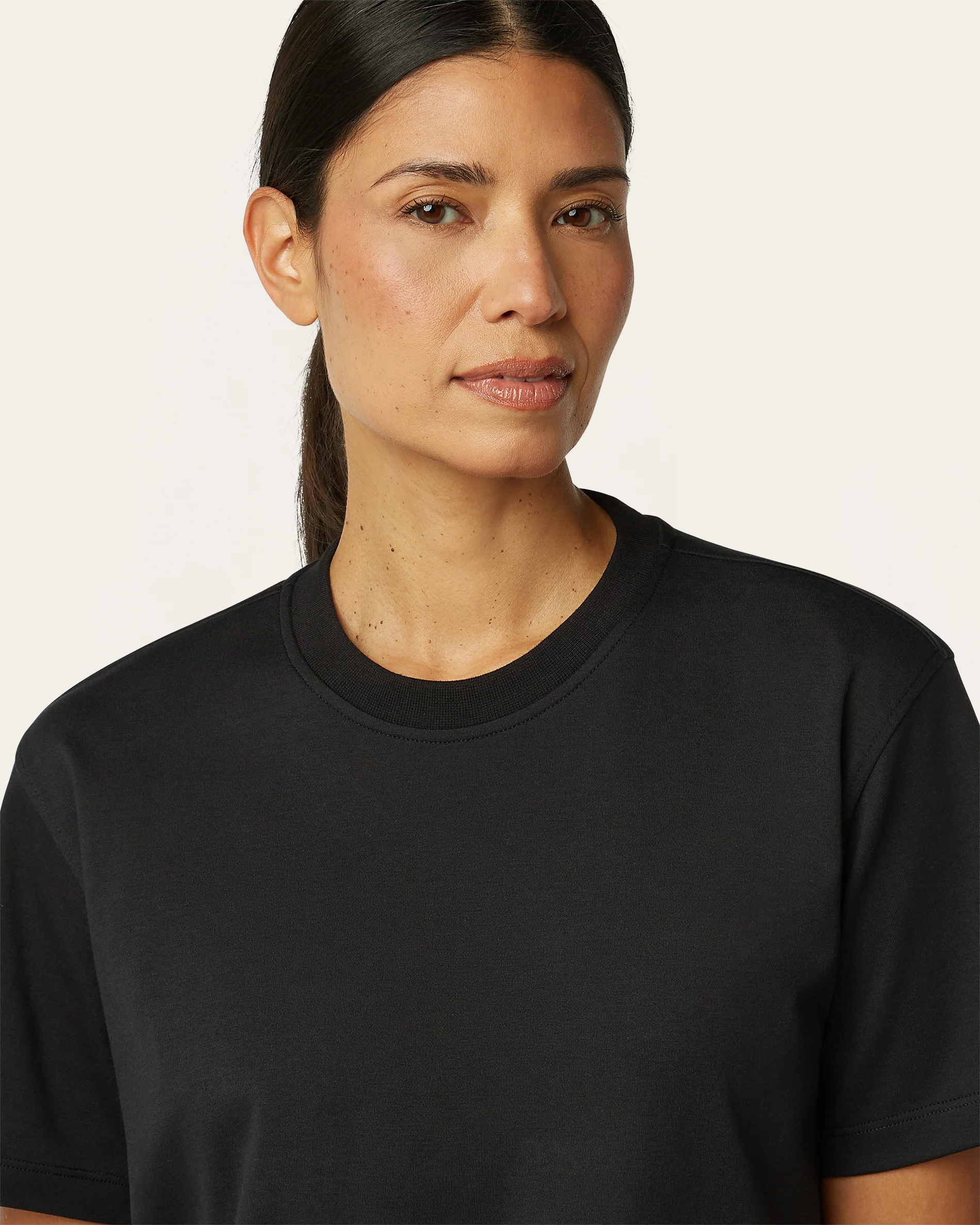 Interlock Boxy T-shirt - Black - Image 2