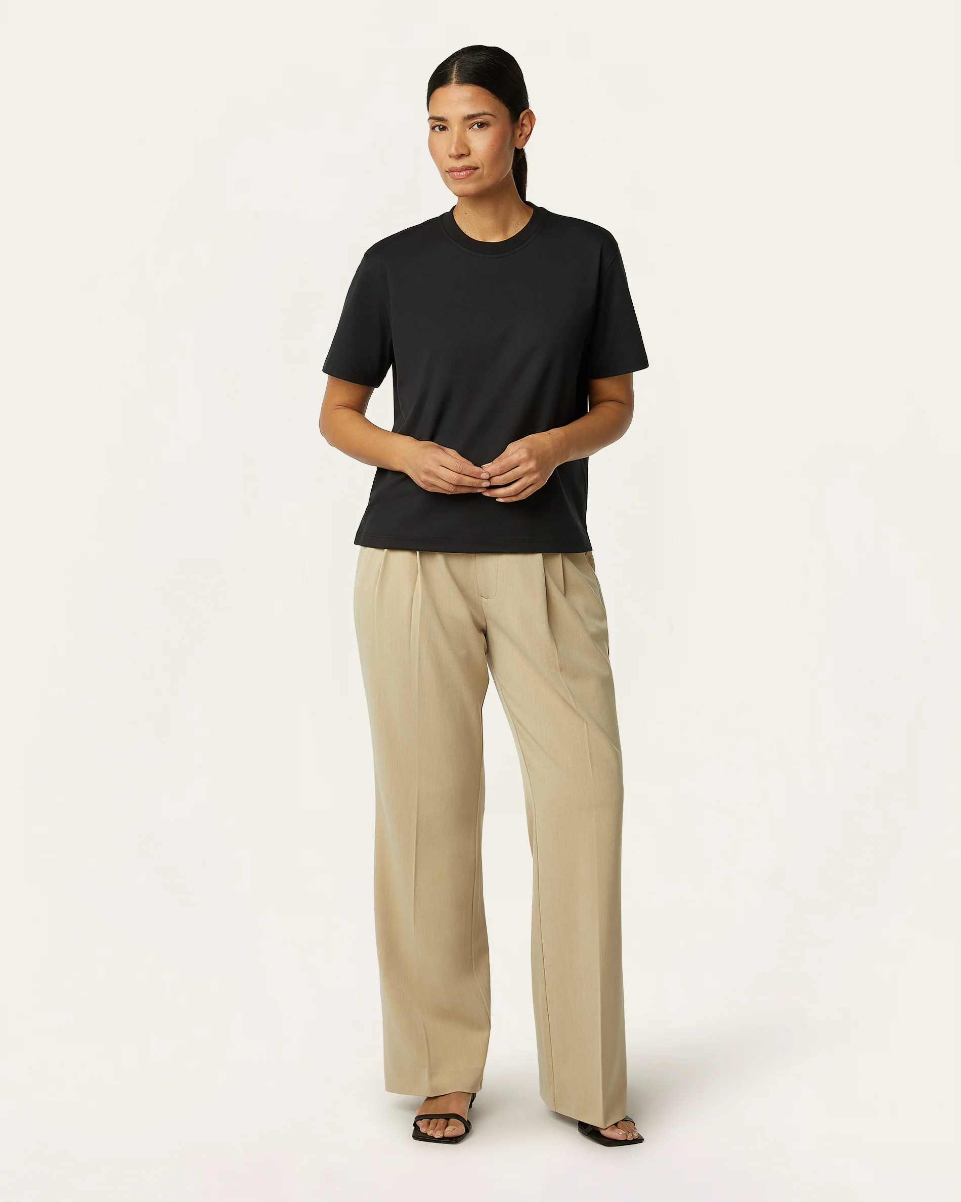 Interlock Boxy T-shirt - Black - Image 3