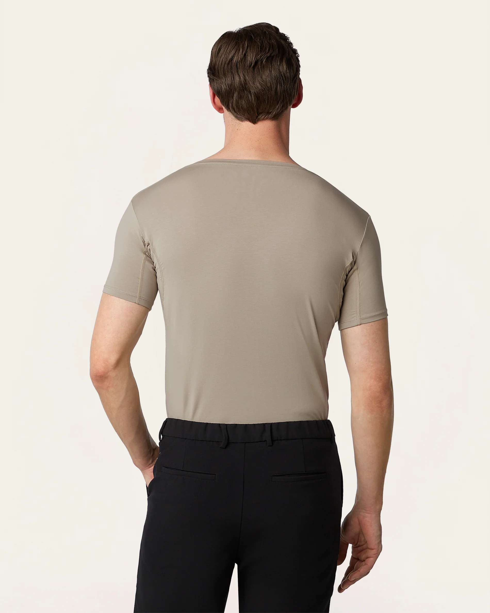 V-neck Sweat-proof undershirt khaki - Image 4