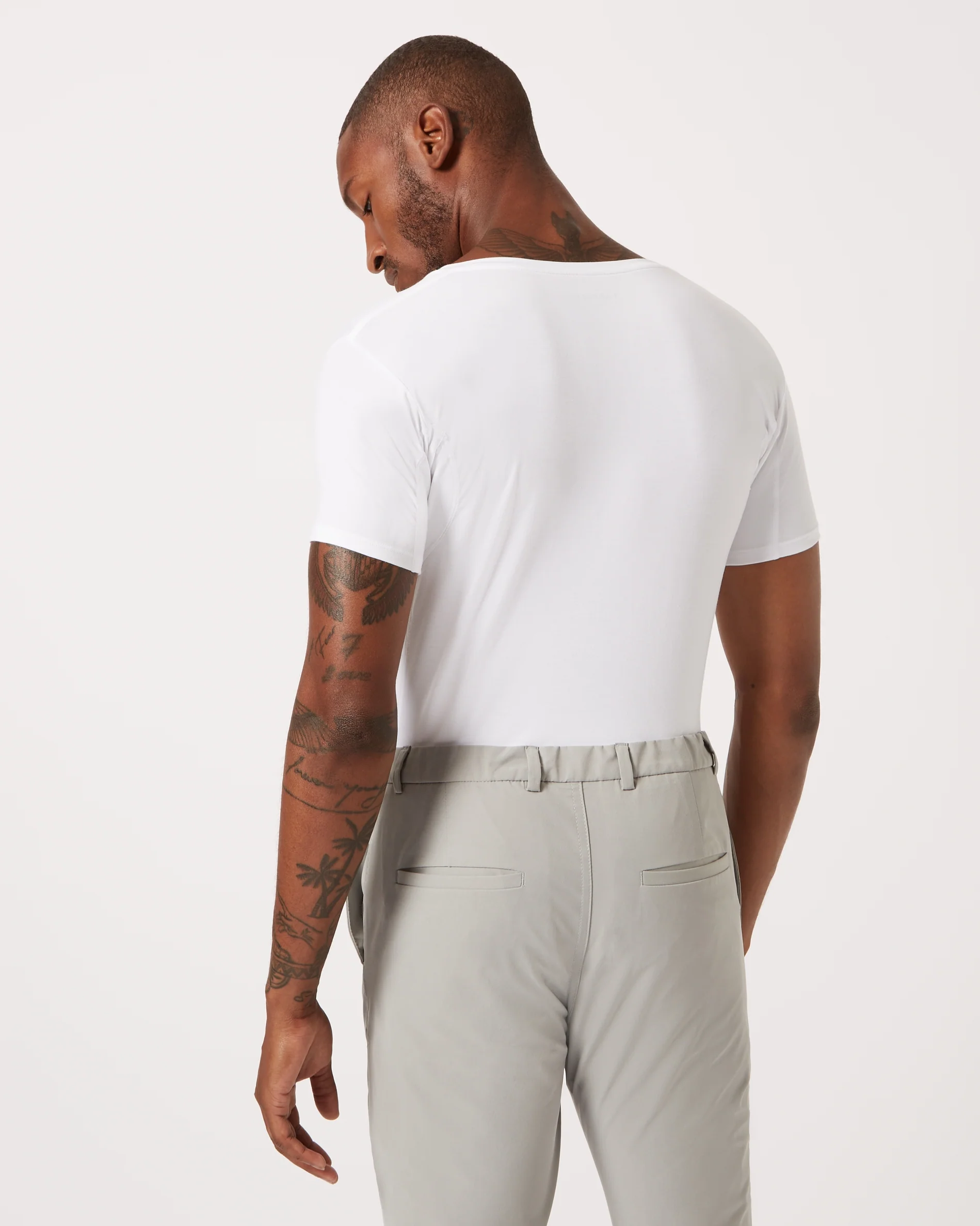 V-neck Undershirt 3-pack bundle - Image 6